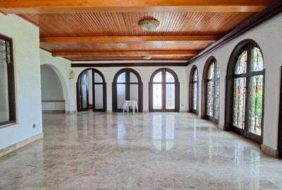4 Bed House with En Suite in Muthaiga - 2
