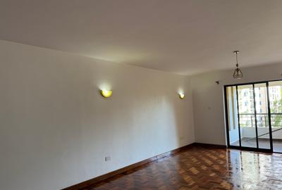 Serviced 3 Bed Apartment with En Suite in Kilimani - 4