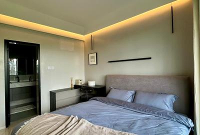 2 Bed Apartment with En Suite in Lavington - 4