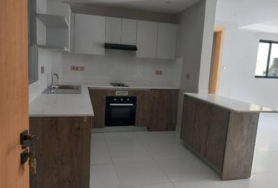 1 Bed Apartment with En Suite at Parklands