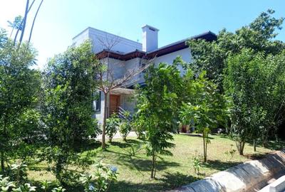 5 Bed Villa with En Suite at Karen Kcb