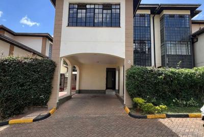 4 Bed Townhouse with En Suite in Lavington