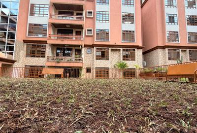 4 Bed Apartment with En Suite in Lavington