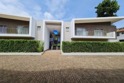 3 Bed Apartment with En Suite in Westlands Area