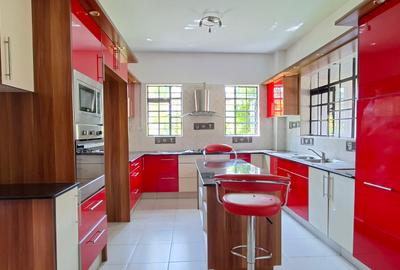 4 Bed House with En Suite in Kitisuru - 4