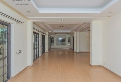 5 Bed Apartment with En Suite at Riverside Drive