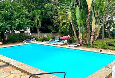 7 Bed Villa with En Suite at Mj - Marina - 3