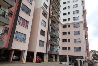 3 Bed Apartment with En Suite at City Park Drive