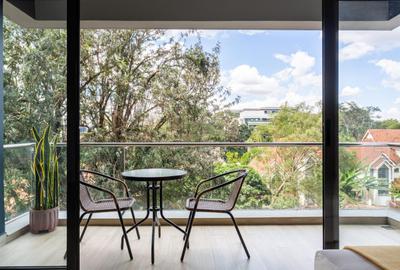 Furnished 2 Bed Apartment with En Suite in Riverside - 3