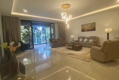 Furnished 4 Bed Apartment with En Suite in Spring Valley - 4