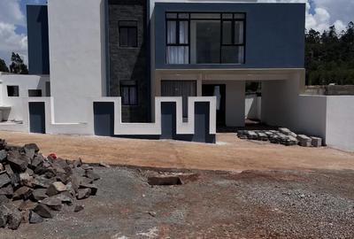 5 Bed Townhouse with En Suite at Kikuyu