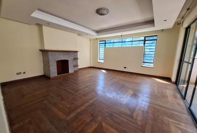 5 Bed Townhouse with En Suite in Lavington