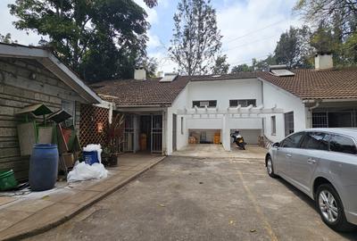 4 Bed House with En Suite at Laikipia Road