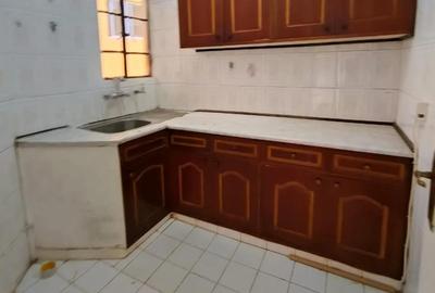 1 Bed Apartment with Parking in Kileleshwa