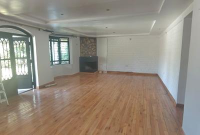 3 Bed House with En Suite in Karen - 4