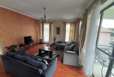 Furnished 1 Bed Apartment with En Suite in Lavington - 3