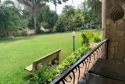 4 Bed House with En Suite in Spring Valley - 2