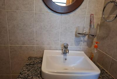 4 Bed House with En Suite at Garden Estate