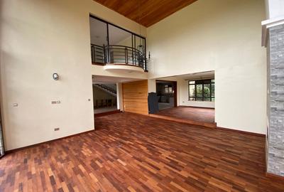 5 Bed Townhouse with En Suite in Runda - 4