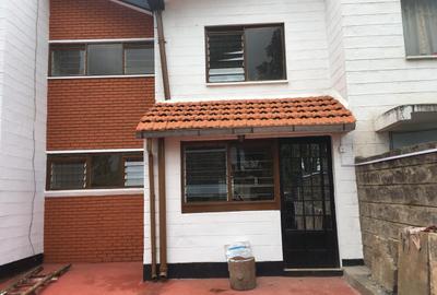4 Bed House in Buruburu