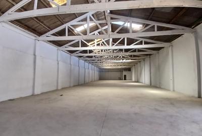 Warehouse in Industrial Area - 2