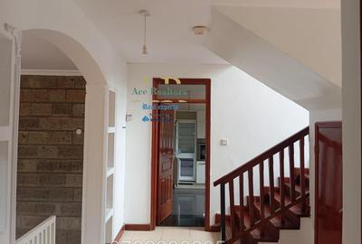 4 Bed Townhouse with En Suite at Nyari Estate Nairobi - 3