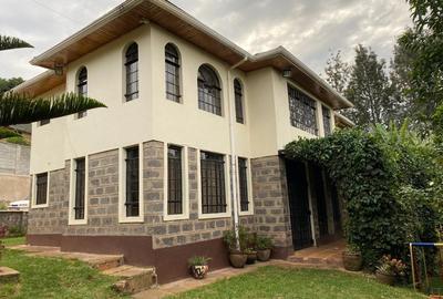 5 Bed House with En Suite in Kitisuru