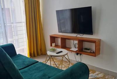 Serviced Studio Apartment with En Suite at Racecourse - 2