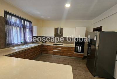 Furnished 2 Bed Apartment with En Suite in Spring Valley - 2