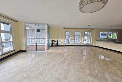 4 Bed Apartment with En Suite in Spring Valley - 3