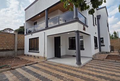 4 Bed Villa with En Suite in Ngong