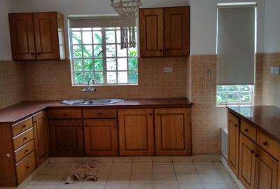 3 Bed House with En Suite at Runda