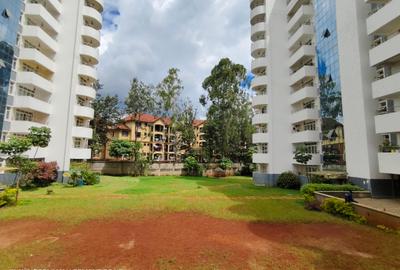 3 Bed Apartment with En Suite at Lavington Green