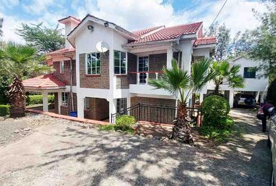 6 Bed Townhouse with En Suite at Rimpa - 2