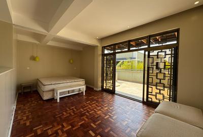Serviced 3 Bed Apartment with En Suite in Lavington - 4