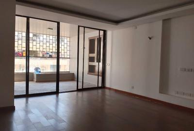 3 Bed Apartment with En Suite at Parklands - 3