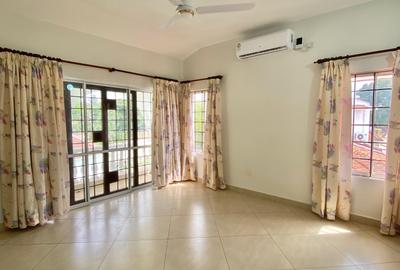 4 Bed House with En Suite in Nyali Area