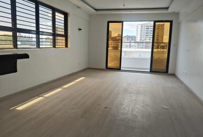 5 Bed Apartment with En Suite in Parklands