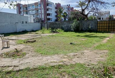 1,000 m² Land at Nyali - 2