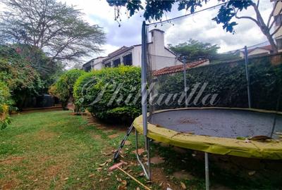 4 Bed Townhouse with En Suite in Kilimani