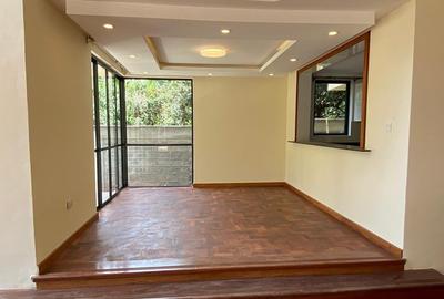 5 Bed Townhouse with En Suite in Lavington