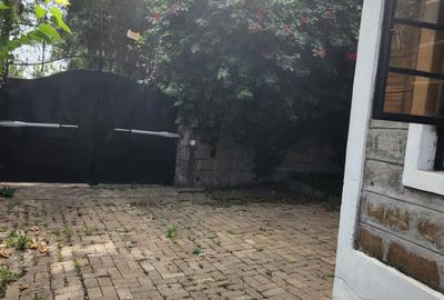 3 Bed House with En Suite at Karen - 2