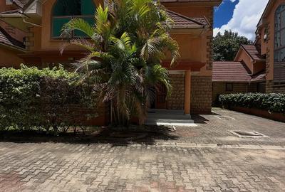 5 Bed Townhouse with En Suite in Lavington