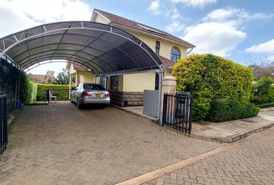 4 Bed Townhouse with En Suite at Loresho - 2