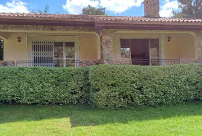 4 Bed Villa with En Suite in Runda - 2