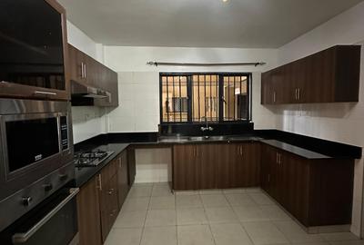 3 Bed Apartment with En Suite at Kilimani - 3