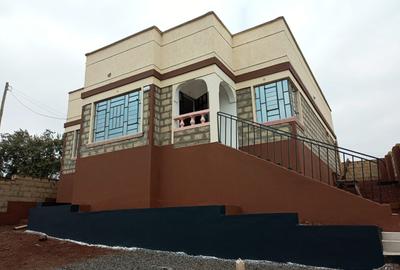 3 Bed House with En Suite in Ngong