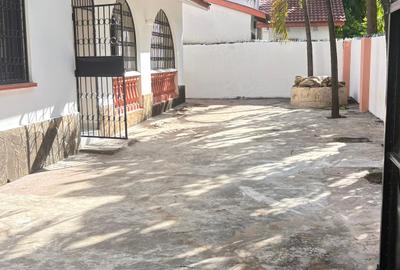 5 Bed Townhouse with En Suite at Nyali Mombasa
