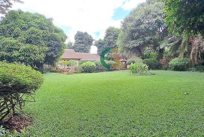 2 Bed House with En Suite in Rosslyn