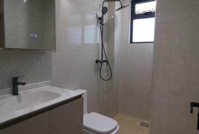 1 Bed Apartment with En Suite in Riverside - 3